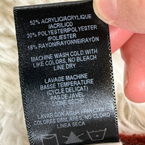 Kuhl Kajmrika Fleece Pullover Kids Small 7-8 Burgundy Gray 1/4 Zip Outdoor Top - Picture 6 of 10